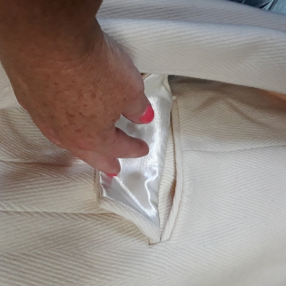 Jones Studio Cream Ivory Wool Pea Coat - Picture 6 of 14